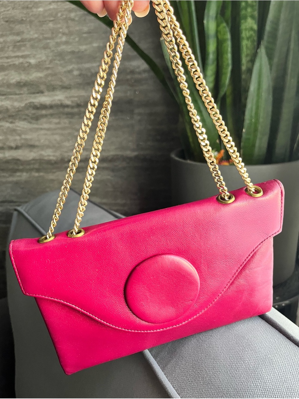 Vintage Jane Shilton Genuine Leather Chain Shoulder Bag | made in England 🩷 8.5”